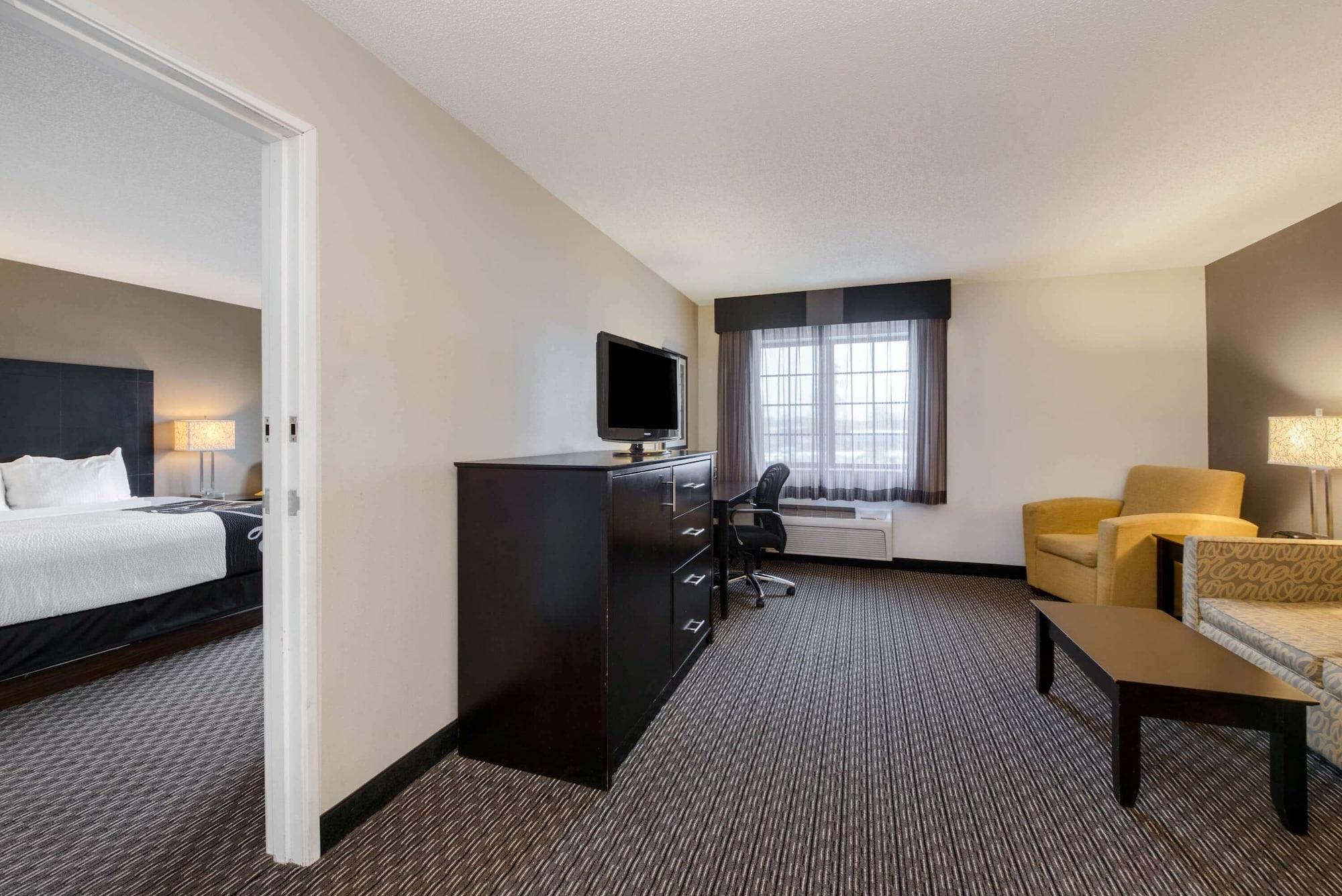 Hotel La Quinta By Wyndham Cleveland Macedonia Exterior foto